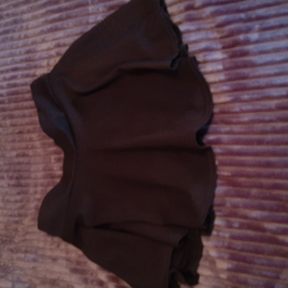 NWOT Black Skort